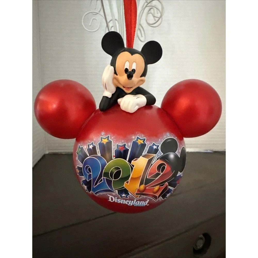 Walt Disney World 2012 Mickey Mouse Christmas Ornament Red Iconic Ears HTF